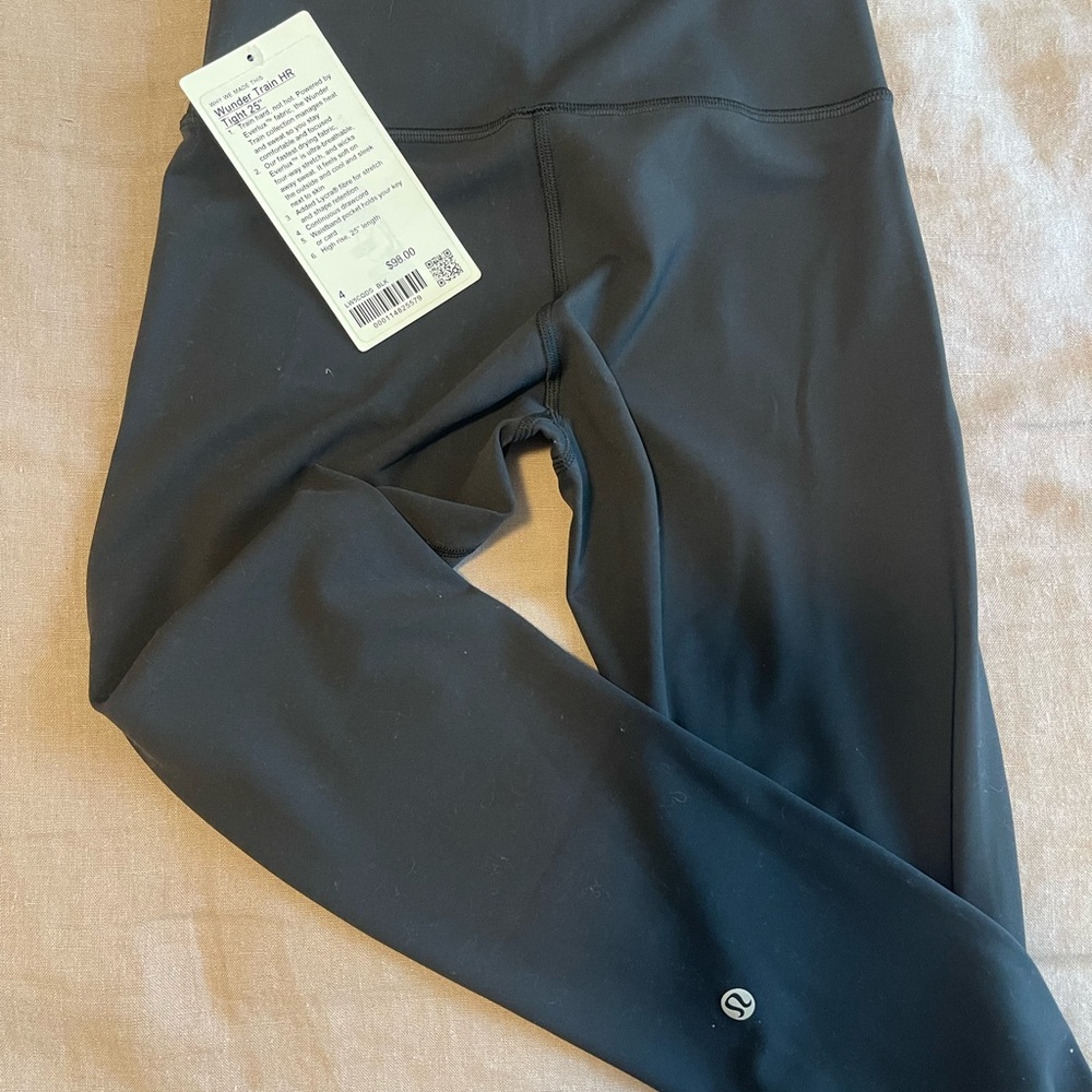 lululemon athletica Wunder Train Black Leggings 25”